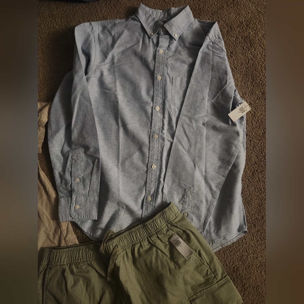 Old Navy Men's Clothing Bundle Size Medium - Picture 2 of 8